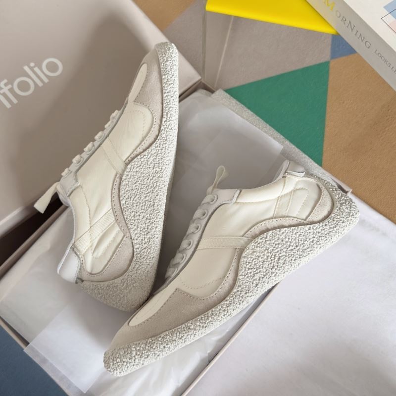 Unfolio Shoes